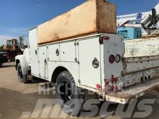 Ford F600 Vehículos municipales multiusos