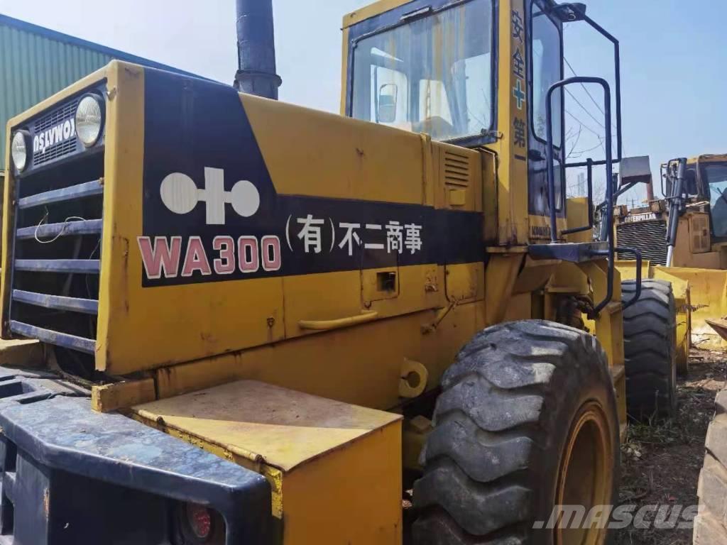 Komatsu WA 300 Cargadoras sobre ruedas