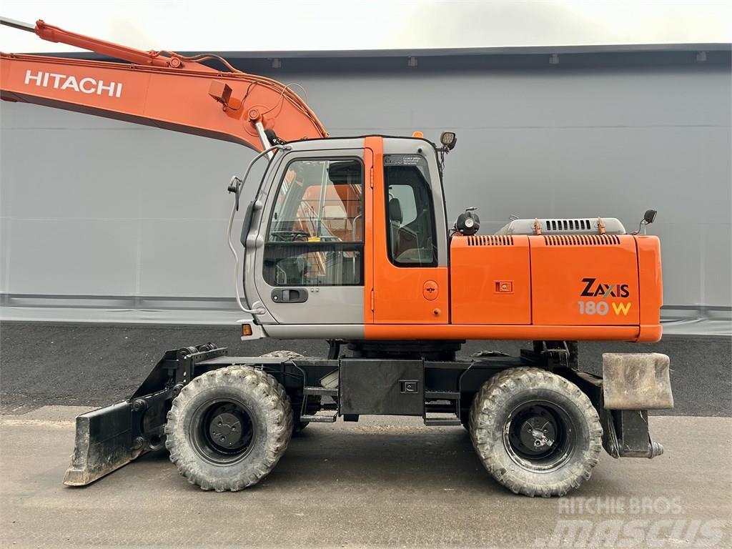 Hitachi ZX180W PYÖRITTÄJÄLLÄ Excavadoras de ruedas