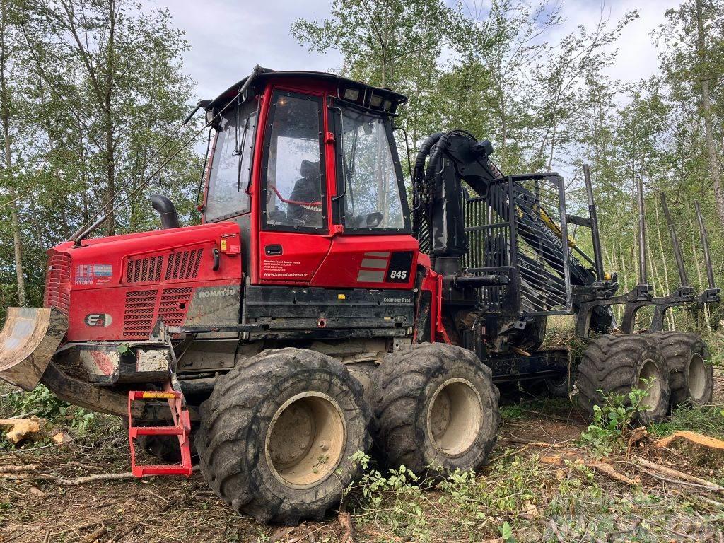 Komatsu 845 Transportadoras