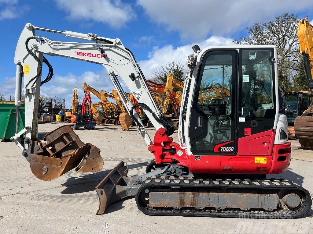 Takeuchi TB260 Miniexcavadoras