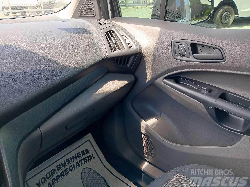 Ford Transit Connect Camiones con caja de remolque