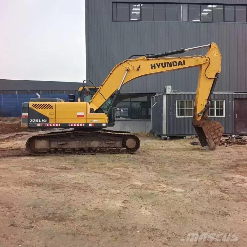 Hyundai R225LVS Excavadoras de ruedas