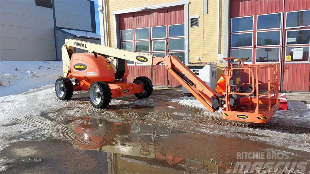 JLG 600AJ Plataformas con brazo de elevación manual