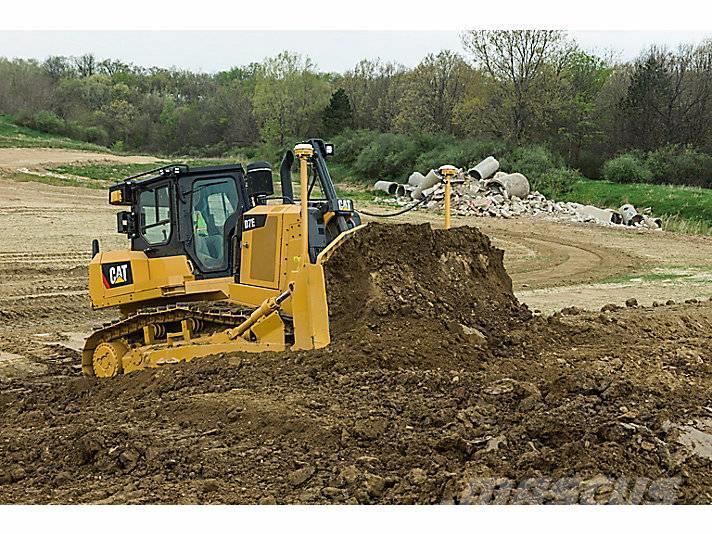 CAT D7E Buldozer sobre oruga