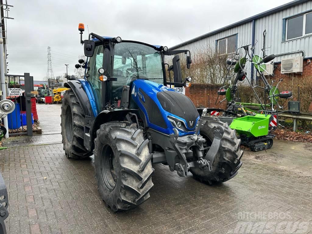 Valtra G125EA Tractores