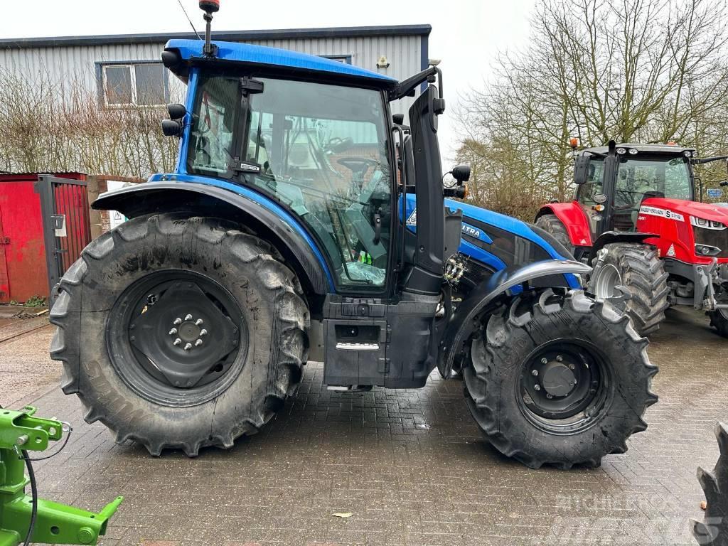 Valtra G125EA Tractores