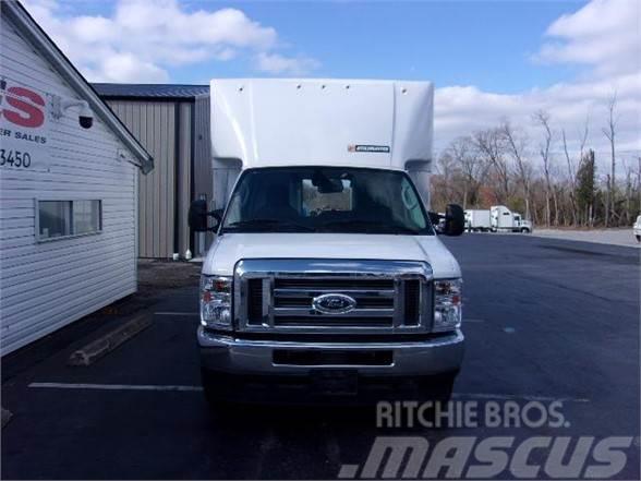 Ford E450 Camiones con caja de remolque