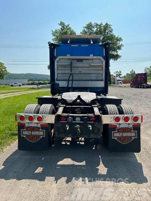 International LONESTAR Camiones tractor