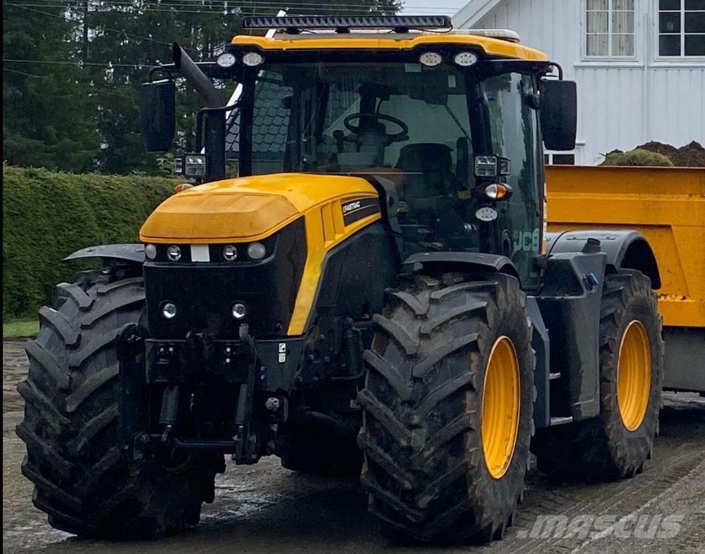 JCB 4220 FASTRAC Tractores