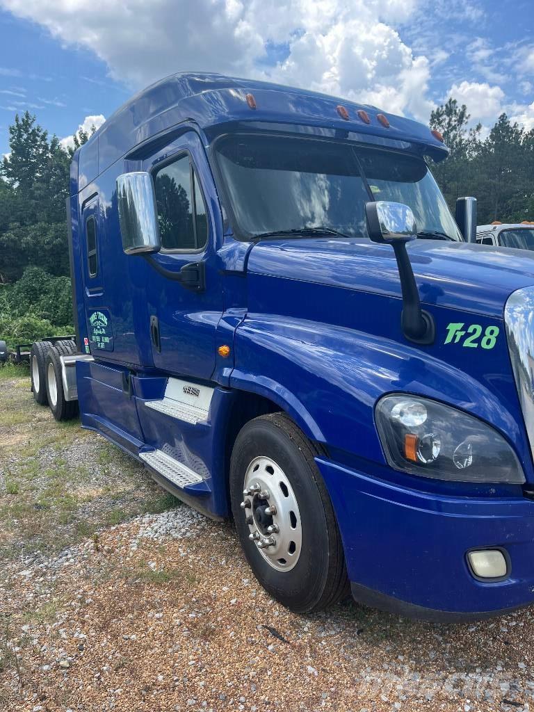 Freightliner Cascadia 125 Camiones tractor