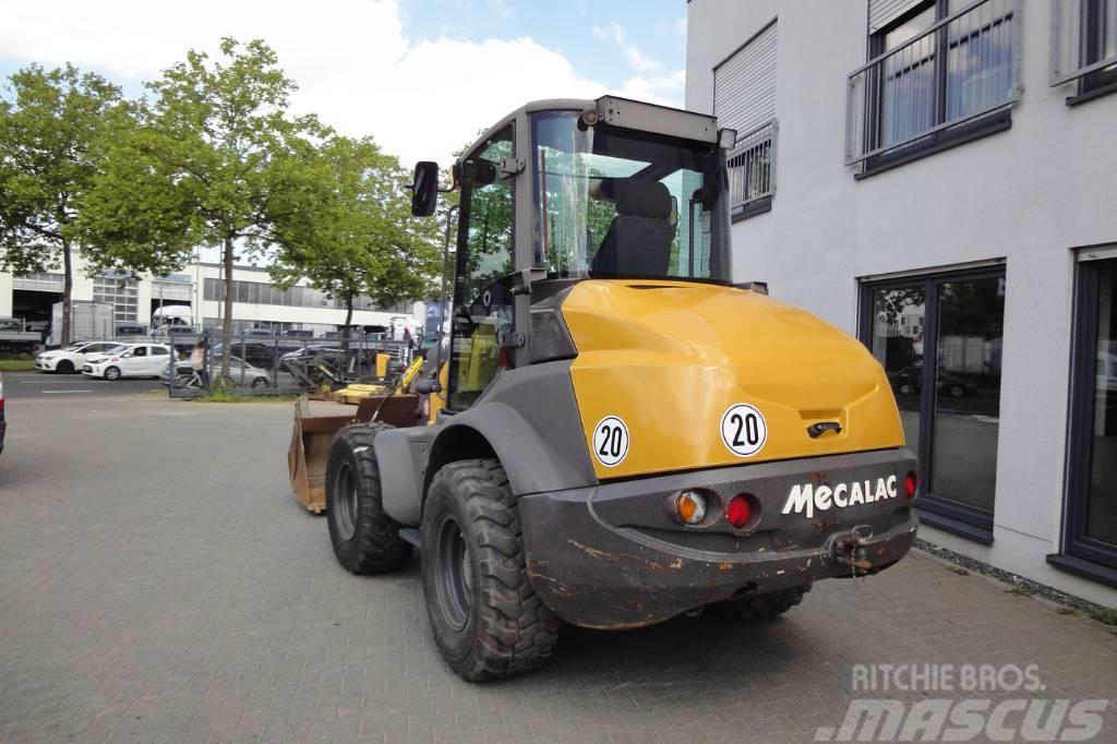 Mecalac AS 900 Cargadoras sobre ruedas