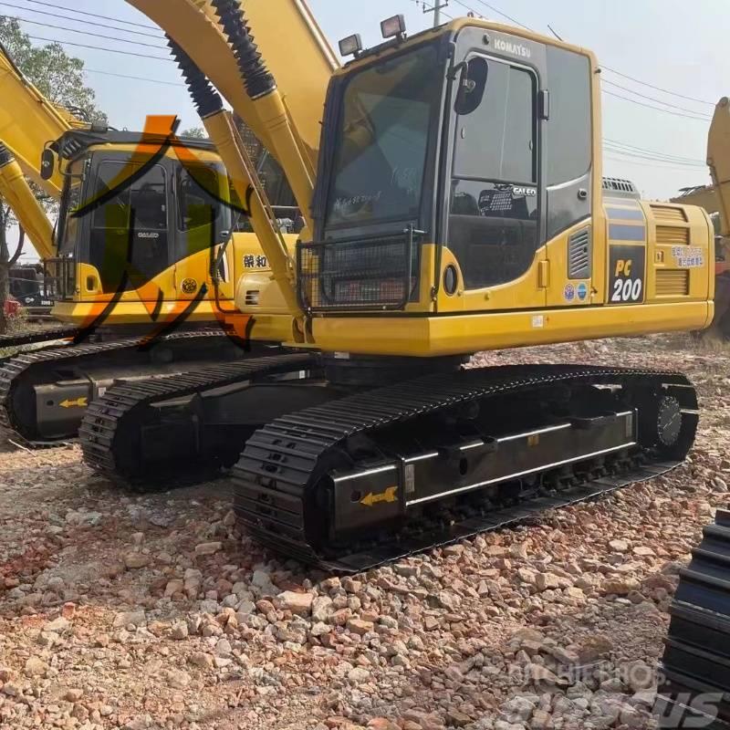 Komatsu PC 200 Excavadoras sobre orugas