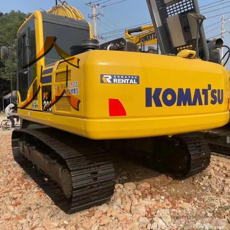 Komatsu PC 200 Excavadoras sobre orugas