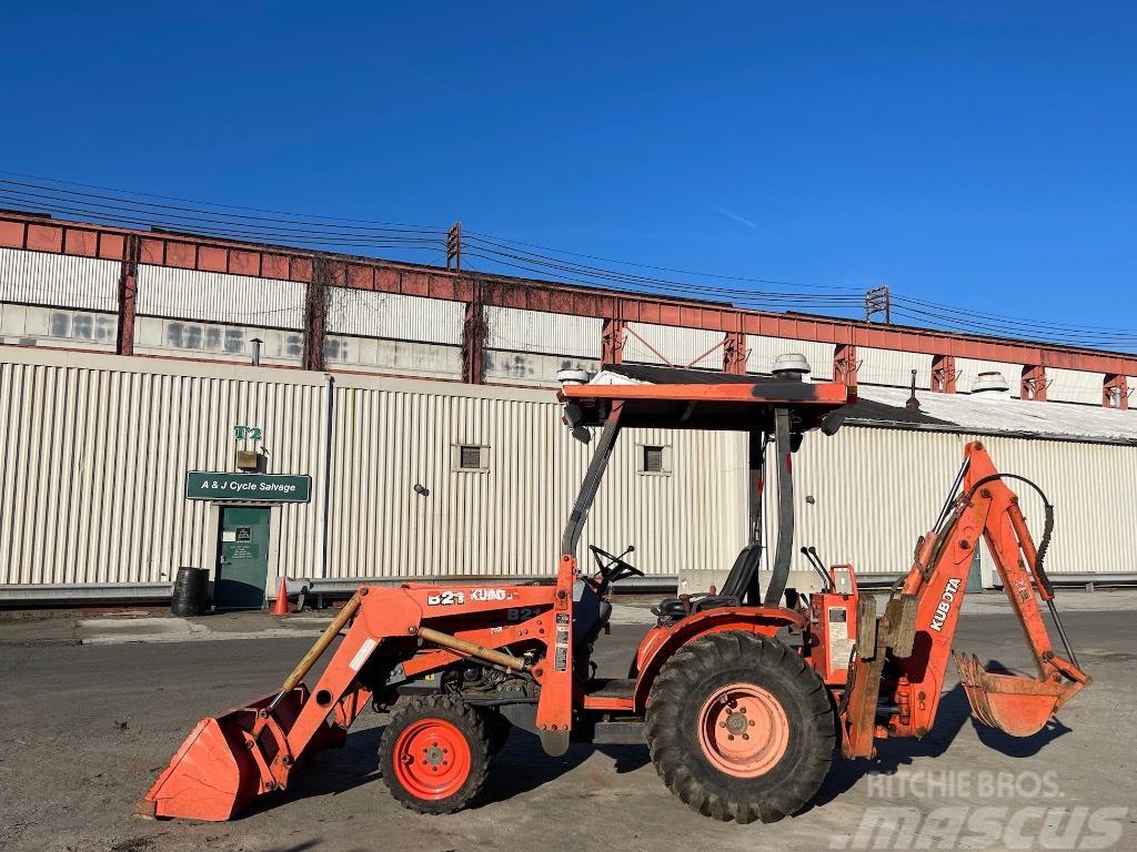 Kubota B 21 Retrocargadoras