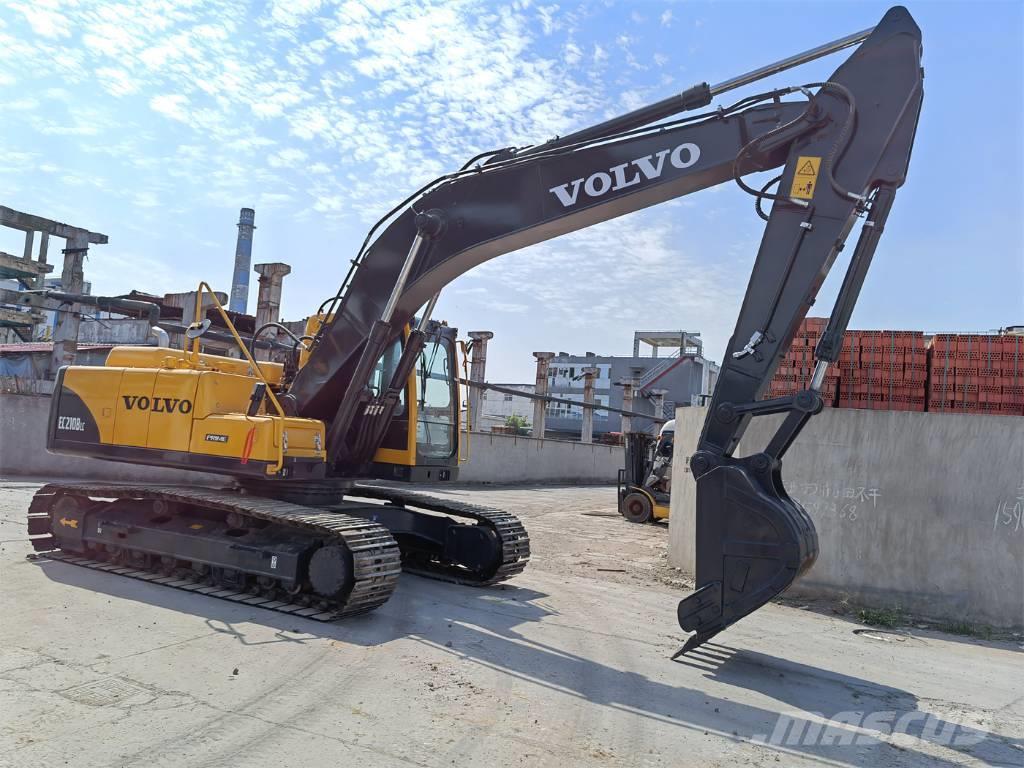 Volvo EC210B Excavadoras sobre orugas