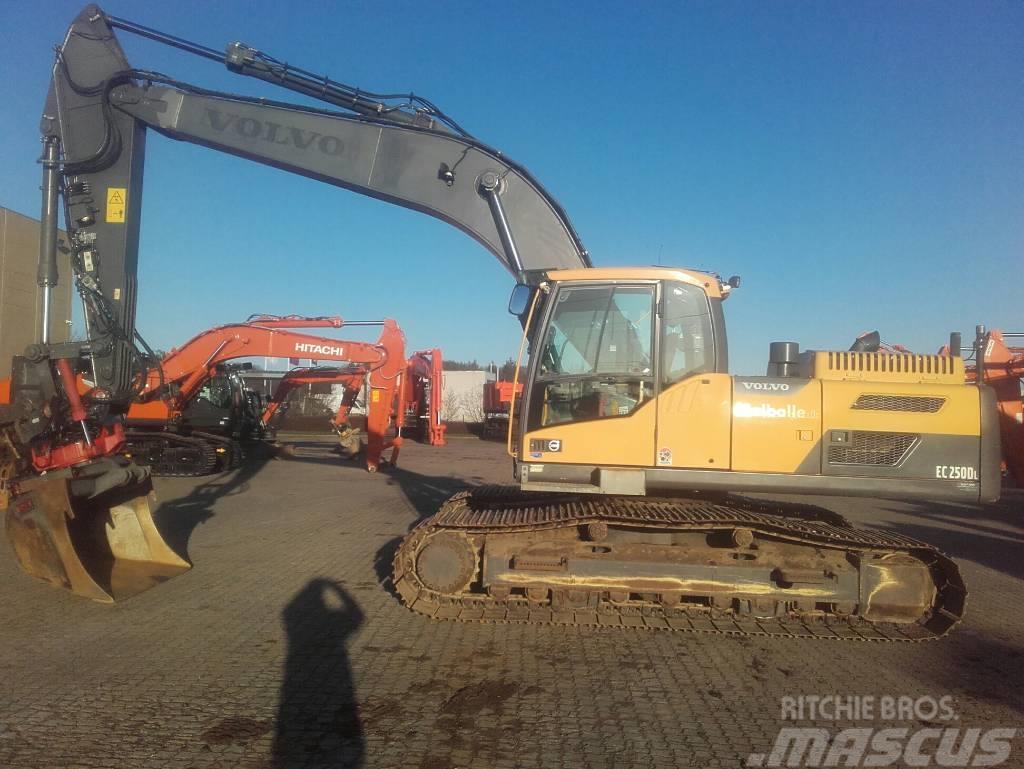 Volvo EC250DL Excavadoras sobre orugas