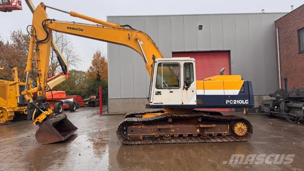 Komatsu PC210LC-5K Excavadoras sobre orugas