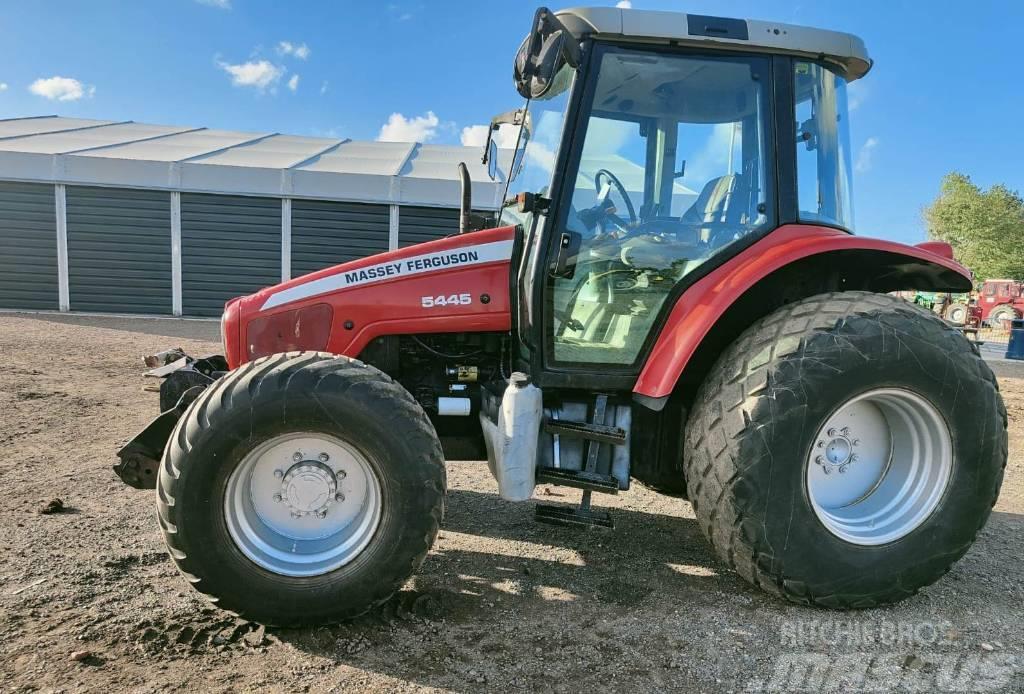 Massey Ferguson 5445 Tractores