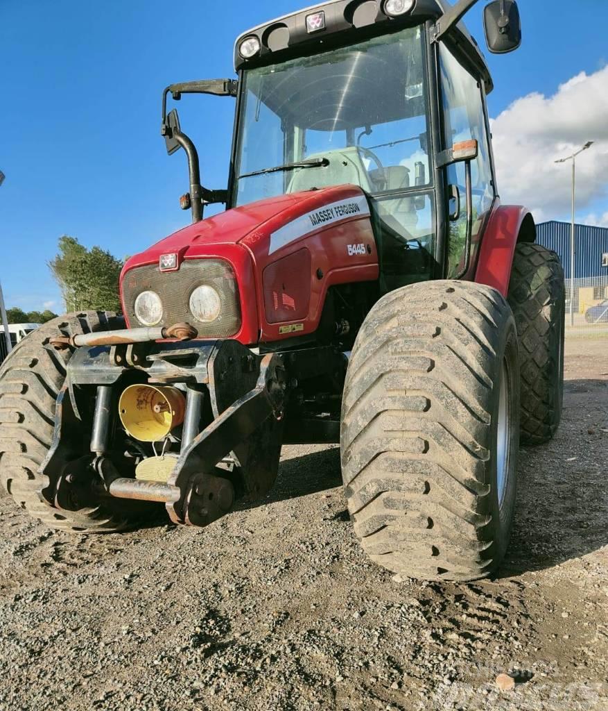 Massey Ferguson 5445 Tractores