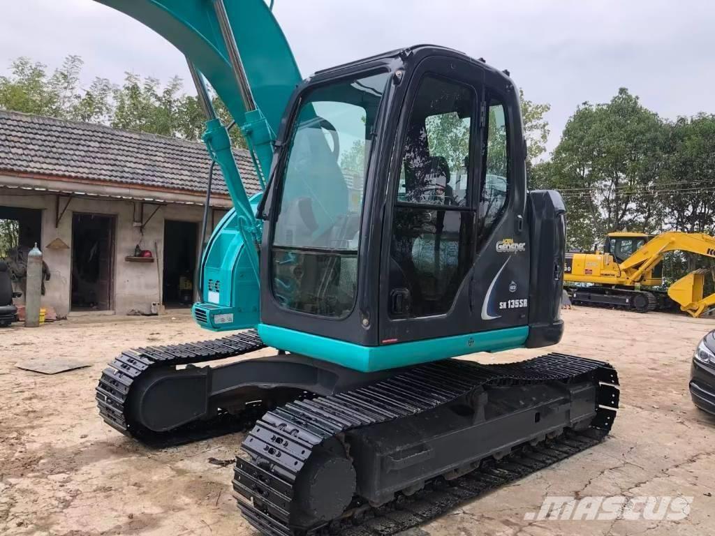 Kobelco SK 135 Excavadoras sobre orugas