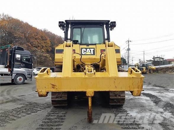 CAT D8T Buldozer sobre oruga