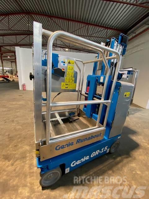 Genie GR-15 Plataformas con jaula de elevación