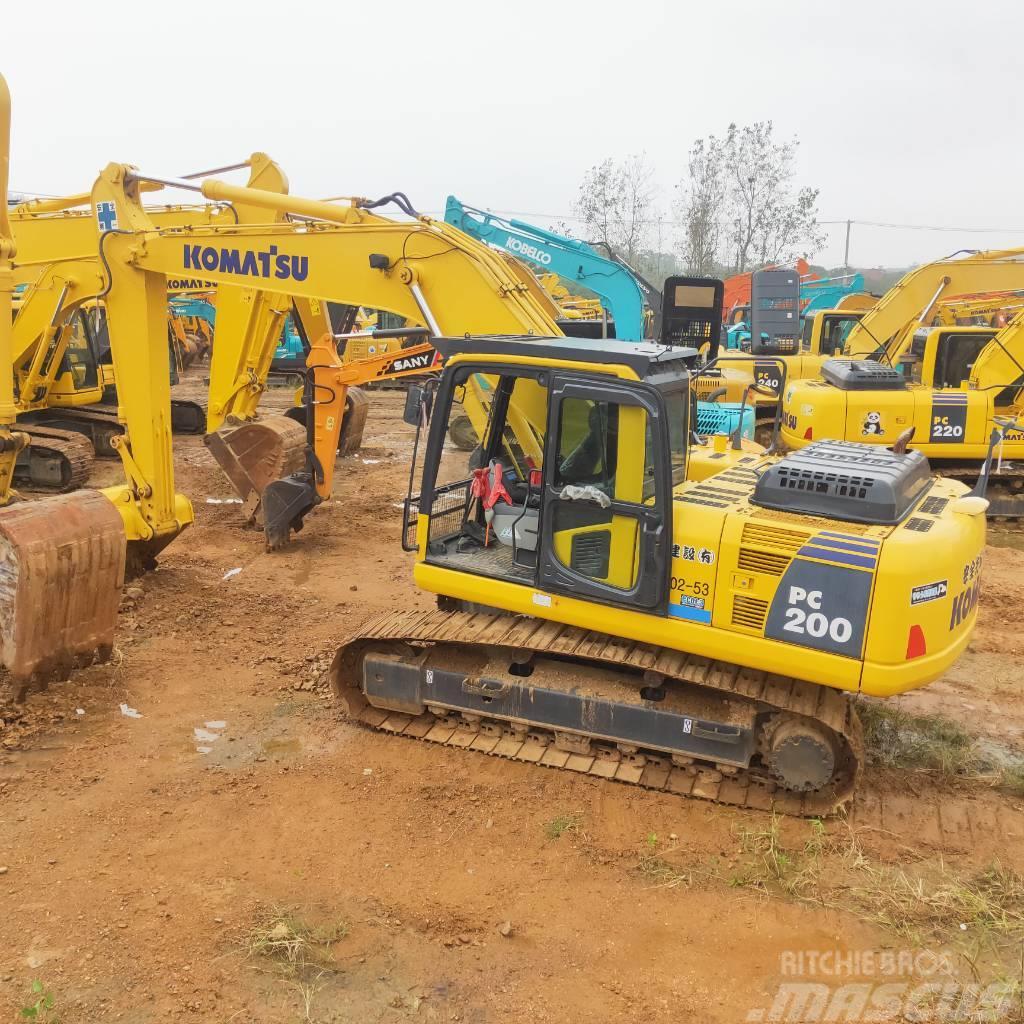 Komatsu PC200-8 Excavadoras sobre orugas