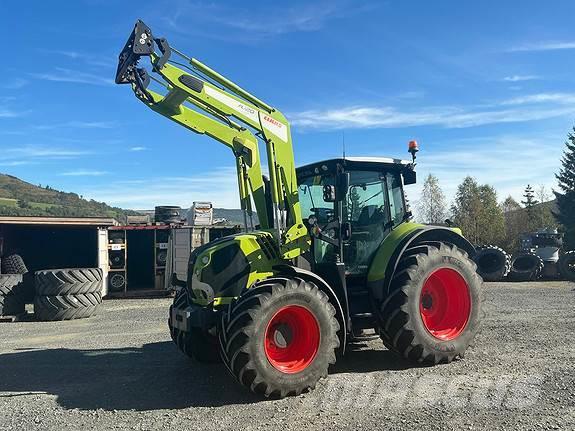 CLAAS Arion Tractores