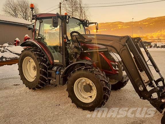 Valtra A115 Tractores