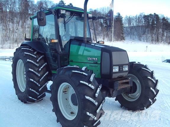 Valtra A95 Tractores