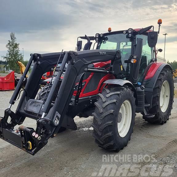 Valtra N104H5 Tractores