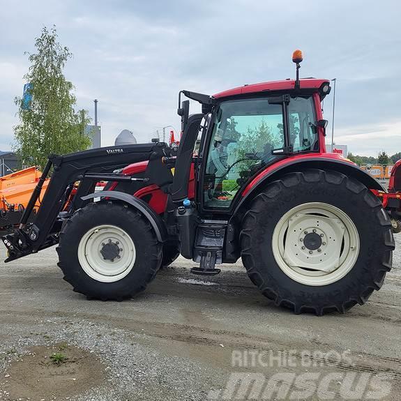 Valtra N104H5 Tractores