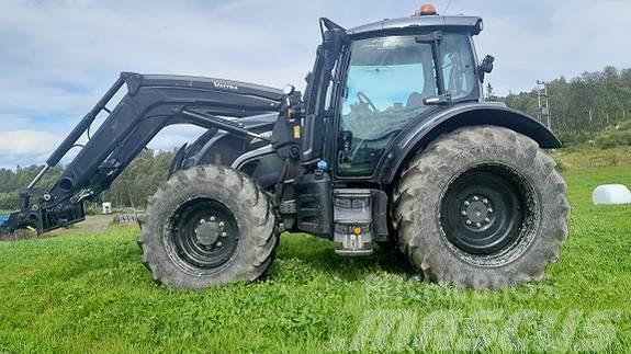 Valtra N174D Tractores