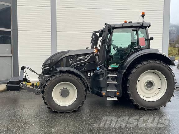 Valtra Q305 Tractores