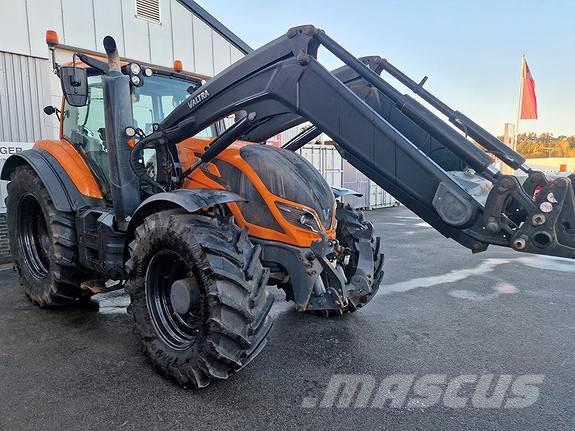 Valtra T234 Tractores