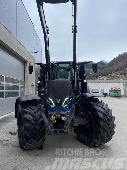 Valtra T235 Tractores