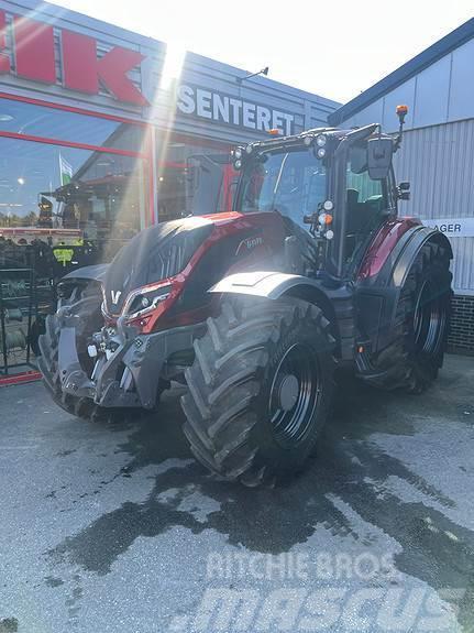 Valtra T235D Tractores