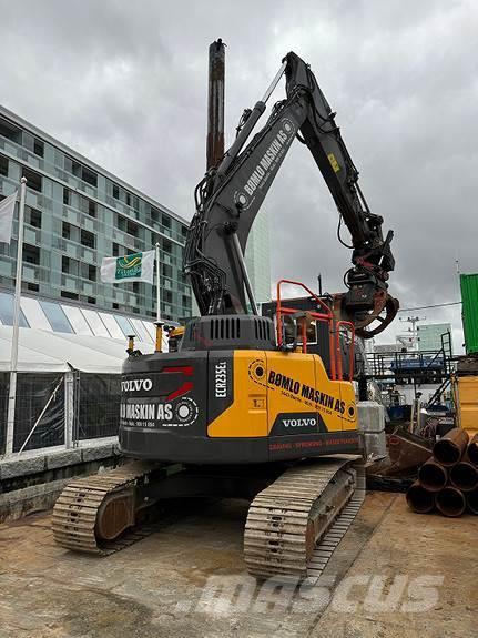 Volvo ECR235EL Excavadoras sobre orugas