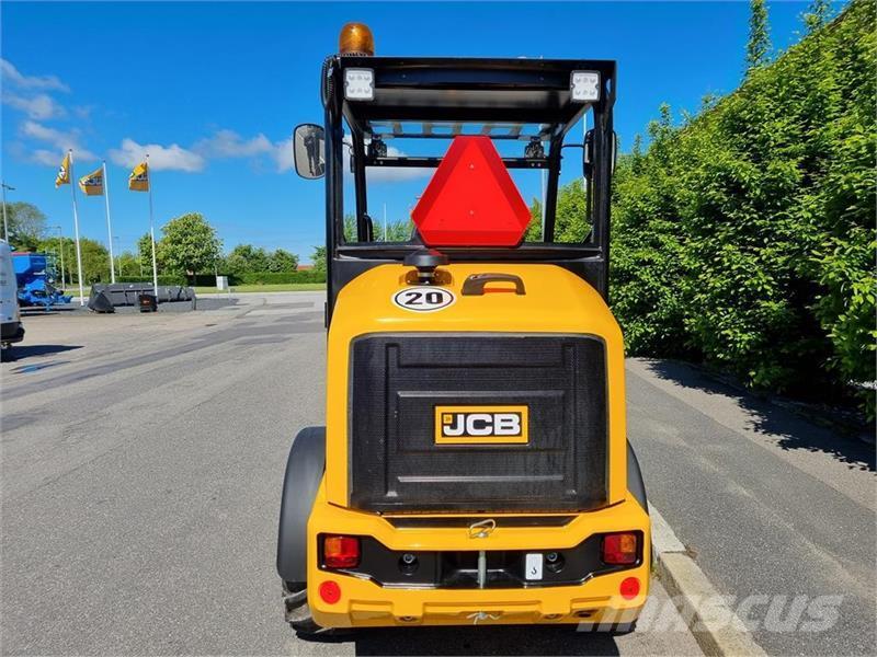 JCB 403 AGRI Minicargadoras