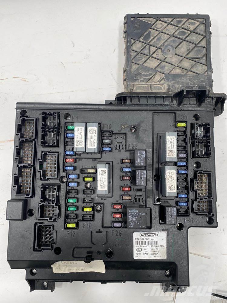 Freightliner Cascadia Componentes electrónicos