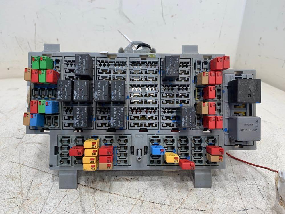 International MV Componentes electrónicos