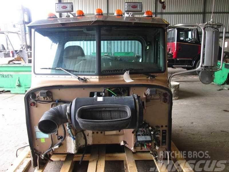 Peterbilt 386 Cabinas