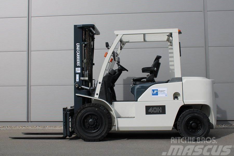 UniCarriers D1F4A40Q Camiones diesel