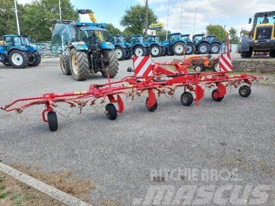 Lely LOTUS770 Rastrilladoras y rastrilladoras giratorias