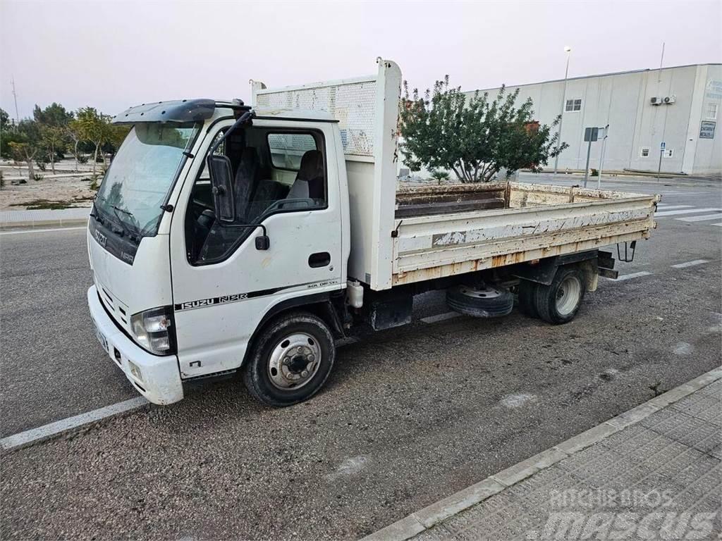 Isuzu NPR77 Bañeras basculantes usadas