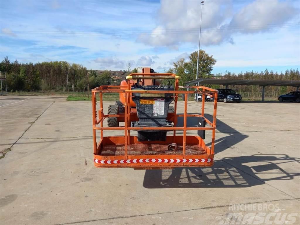 JLG 600AJ Plataformas con brazo de elevación telescópico