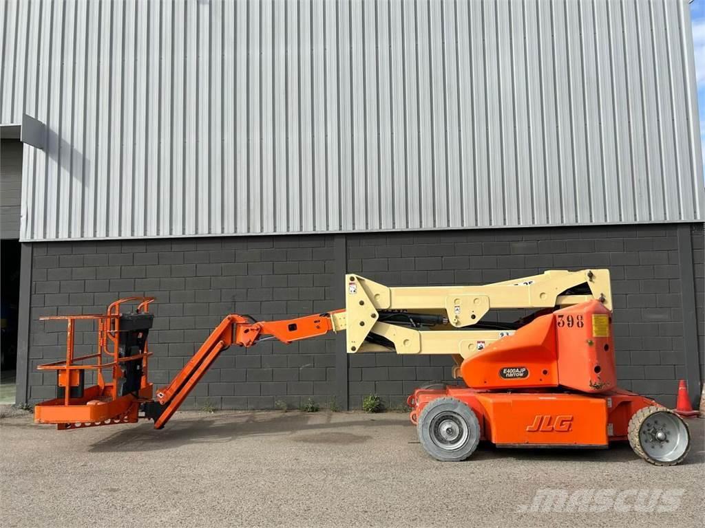 JLG E400AJP Plataformas con brazo de elevación manual