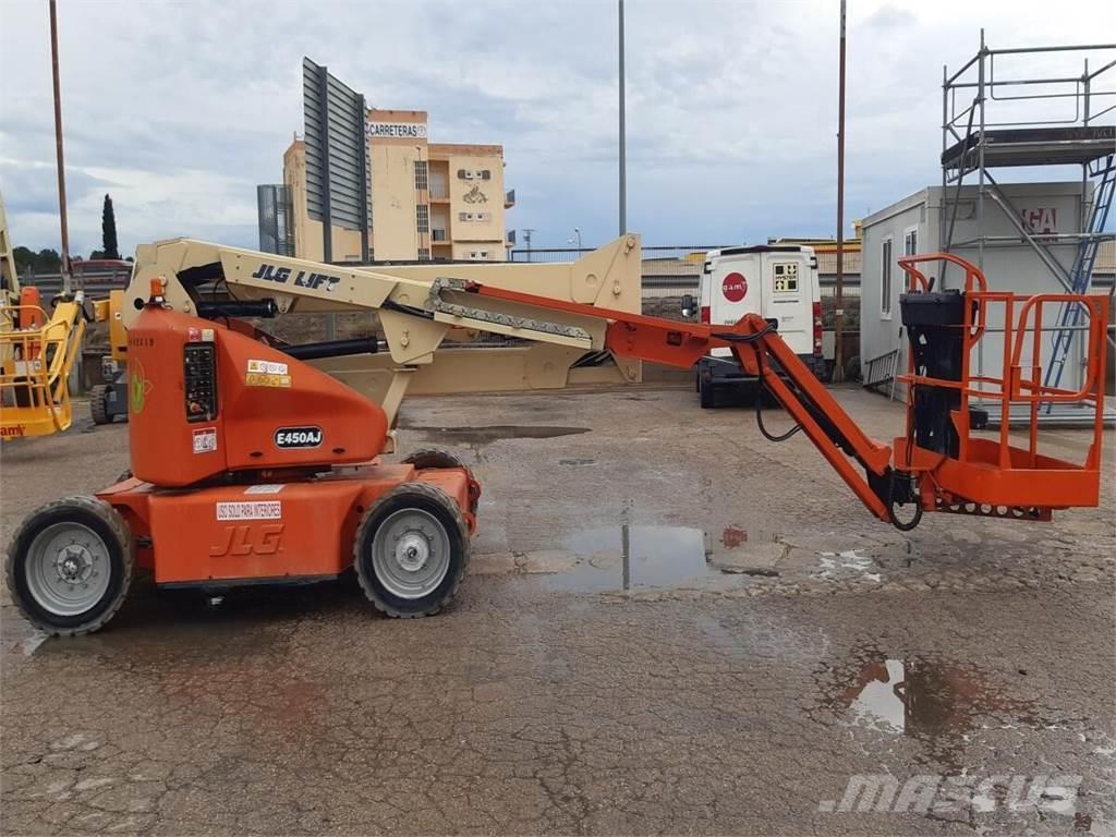 JLG E450AJ Plataformas con brazo de elevación manual