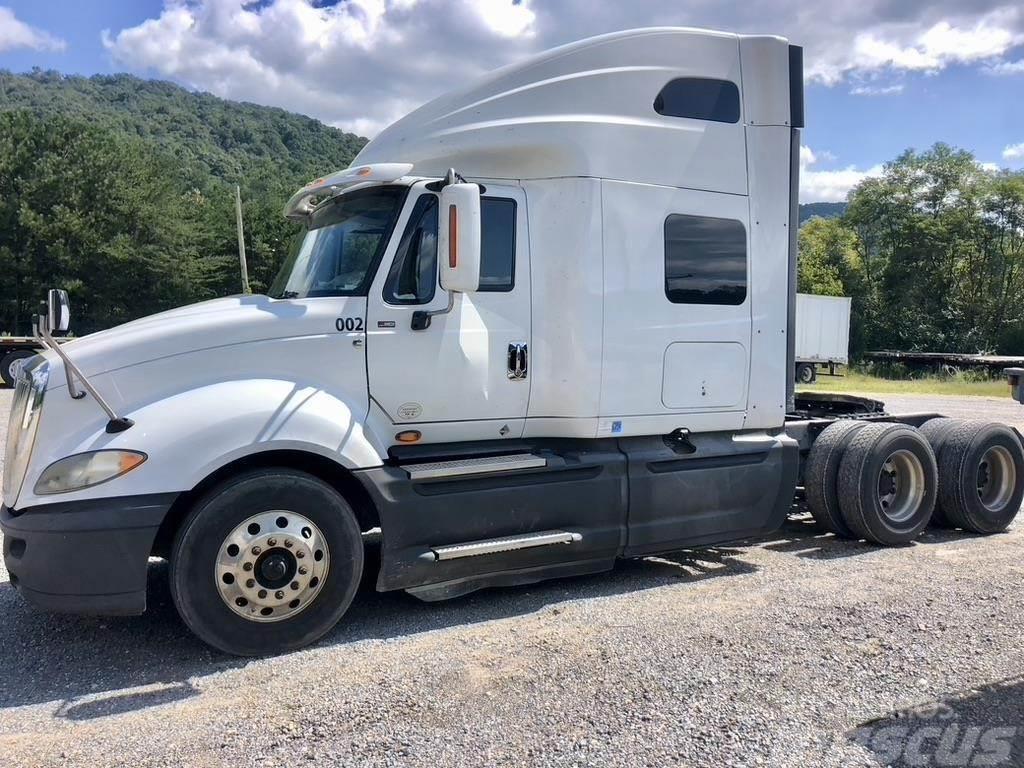 International PROSTAR Camiones tractor